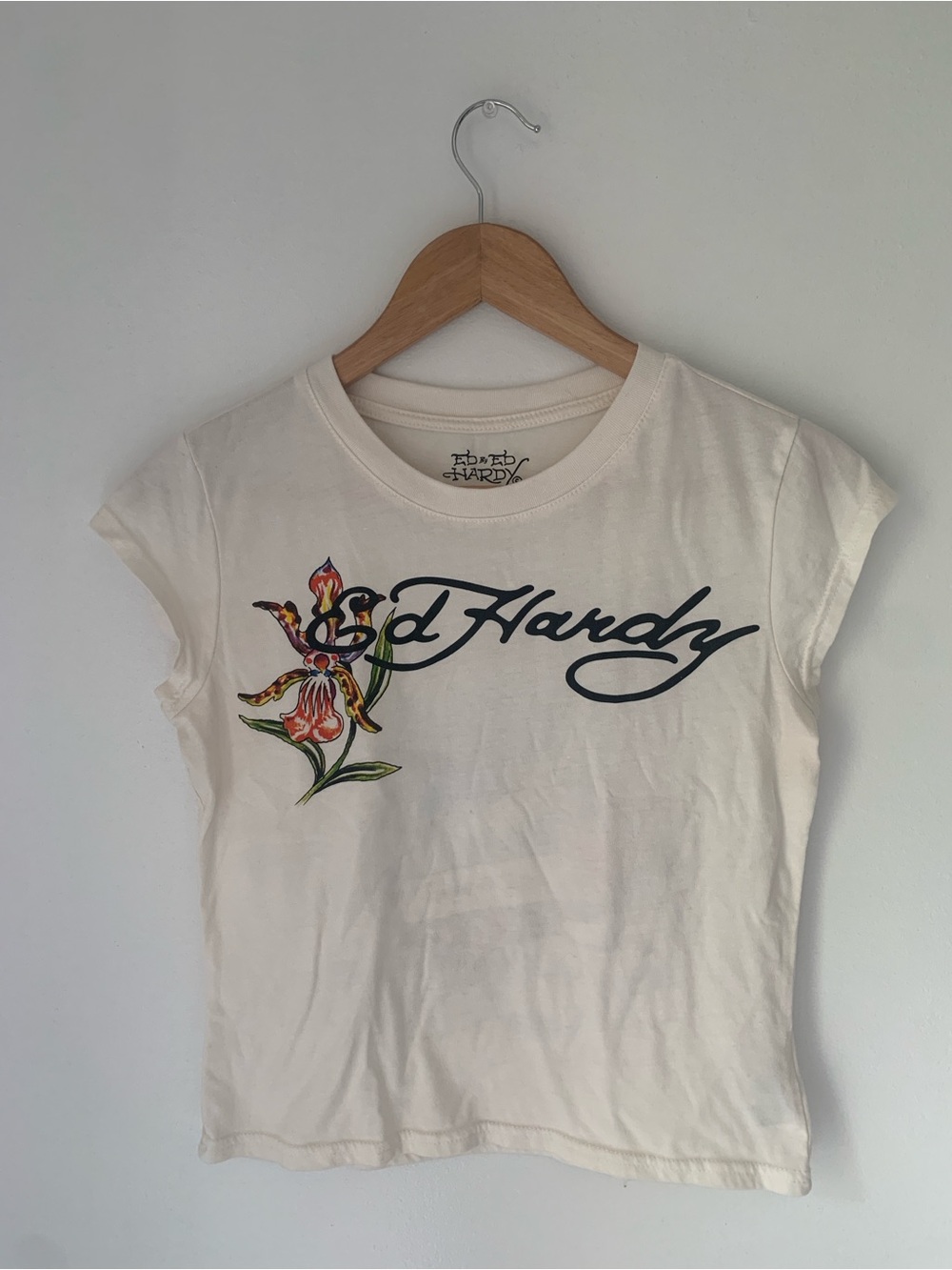 Ed Hardy Ivory Short-Sleeve Logo Tee with Swallow Back - Picture 3 of 5